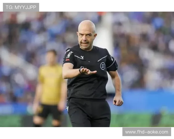 VAR争议再现：回顾西甲近期关键判罚事件