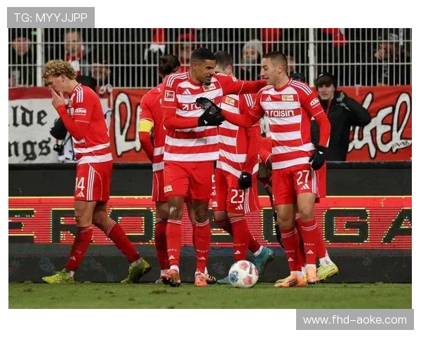 AC米兰vs帕尔马赛前分析,红黑军团为冲击榜首必须全取三分 AC米兰vs帕尔马赛前分析,红黑军团为冲击榜首必须全取三分