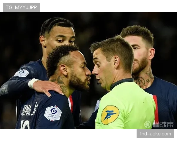 社论：VAR的介入标准再次引发争议，法甲裁判水平遭质疑